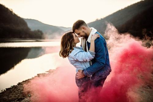 Understanding the Dangers of Love Bombing